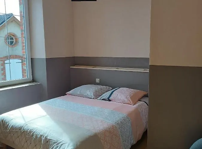 Casa de Férias 14 Personnes à Proximité Du Puy Du Fou Bonheur à L' Aubépin à 18 Minutes Du Célèbre Parc